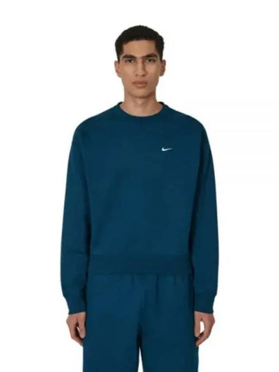 NRG Solo Swoosh Crew Neck Fleece Sweatshirt Navy - NIKE - BALAAN 2