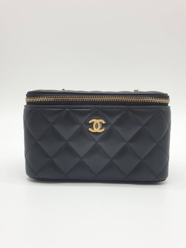 Vanity Bag Gold Ball Rectangular Cross Lambskin Black AP2303 - CHANEL - BALAAN 2