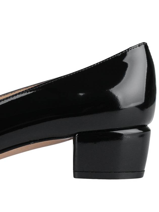 Vara Bow Patent Pumps Black - SALVATORE FERRAGAMO - BALAAN 7