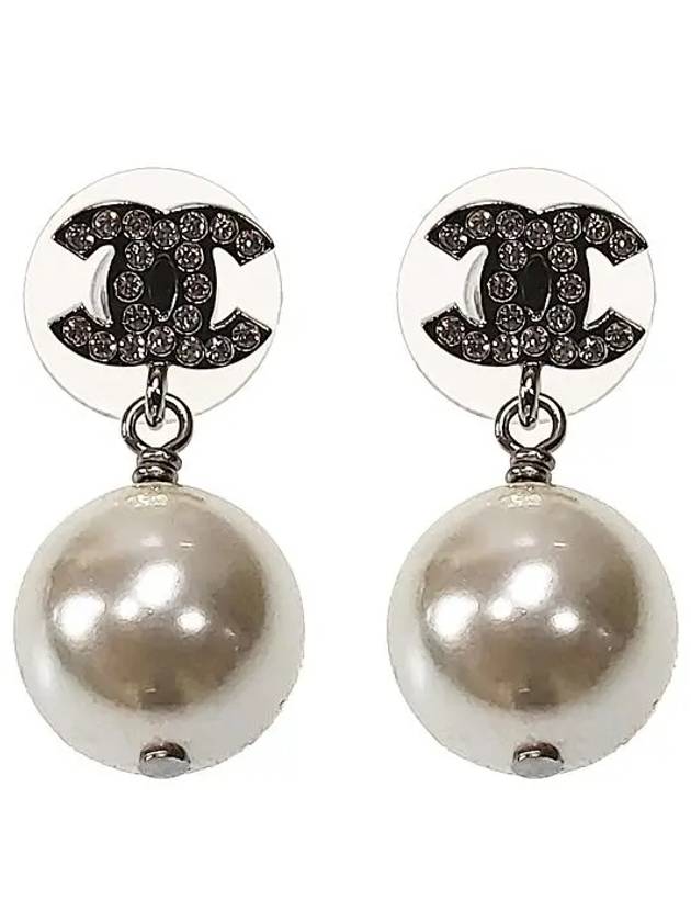 Metal Glass Strass Pearly White Earrings Silver - CHANEL - BALAAN 2