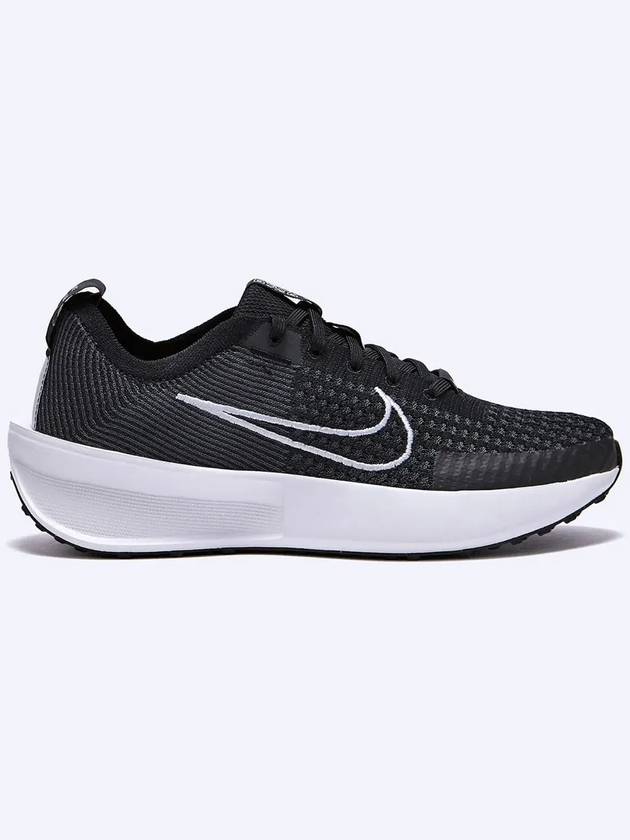 Interact Run Low Top Sneakers Black - NIKE - BALAAN 3