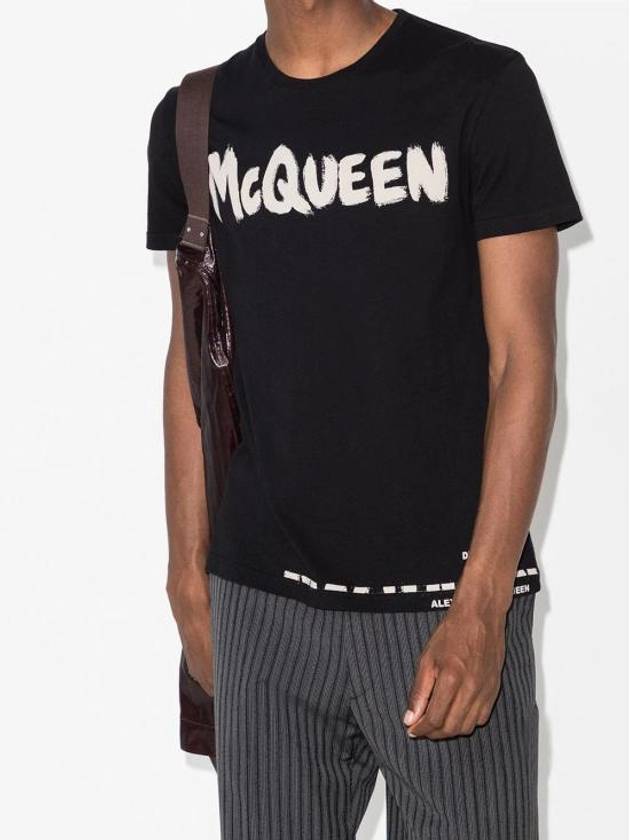 Men's Graffiti Logo Short Sleeve T-Shirt Black - ALEXANDER MCQUEEN - BALAAN 3