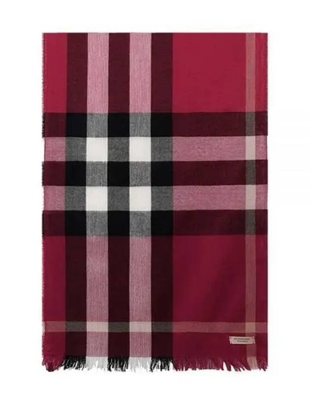 Tonal Wool Cashmere Scarf Red - BURBERRY - BALAAN 2