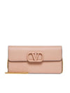 V Logo Signature Chain Grained Calfskin Long Wallet Pink - VALENTINO - BALAAN 1