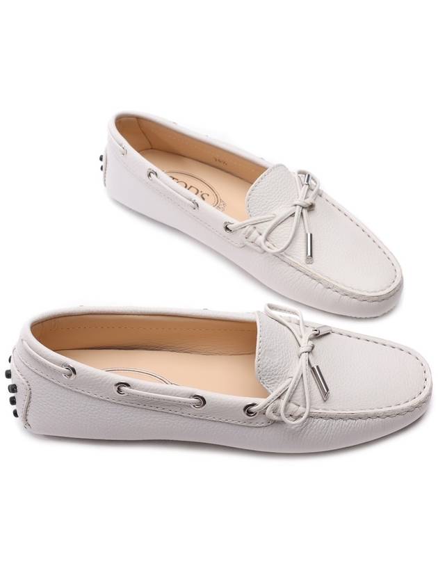 Women's Gommino Driving Shoes White - TOD'S - BALAAN 7