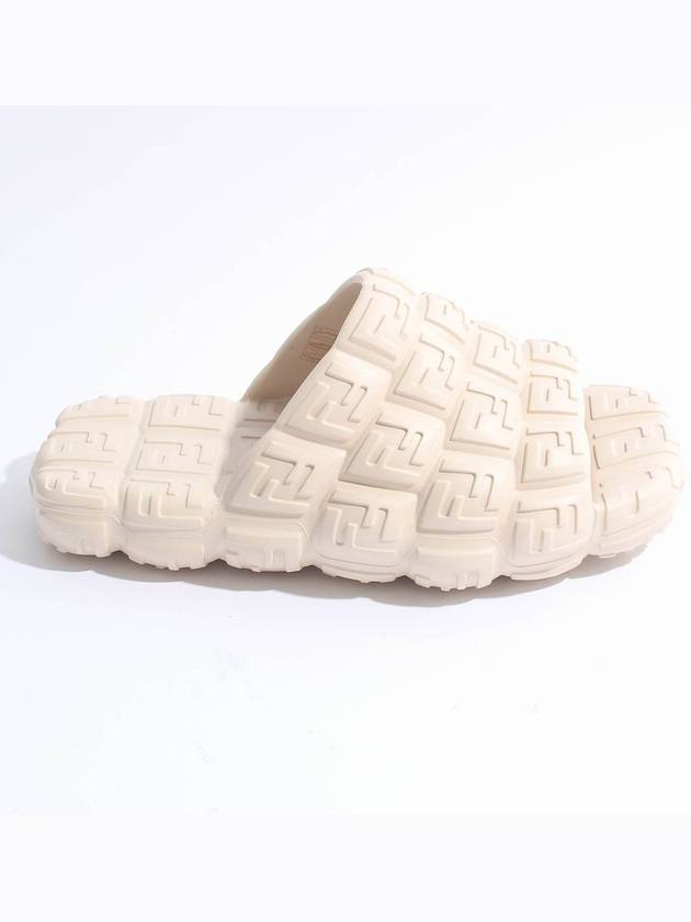 Logo Cloud Rubber Slippers Camelia - FENDI - BALAAN 2