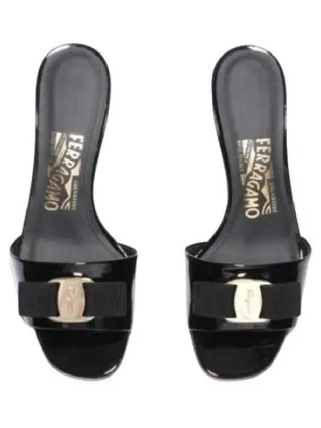 Vara Bow Sandal Heels Black - SALVATORE FERRAGAMO - BALAAN 2