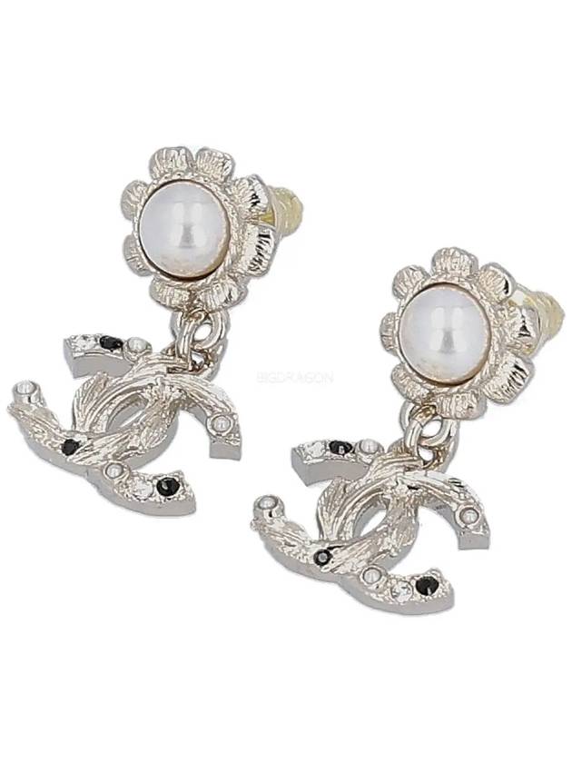 22K CC logo pearl earrings silver metal AB9639 - CHANEL - BALAAN 2