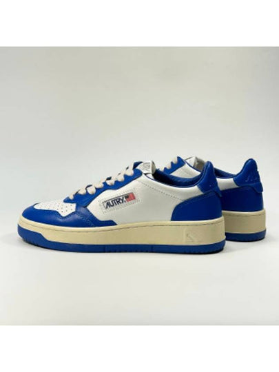 Women's Medalist Bi-Color Low-Top Sneakers Blue - AUTRY - BALAAN 2