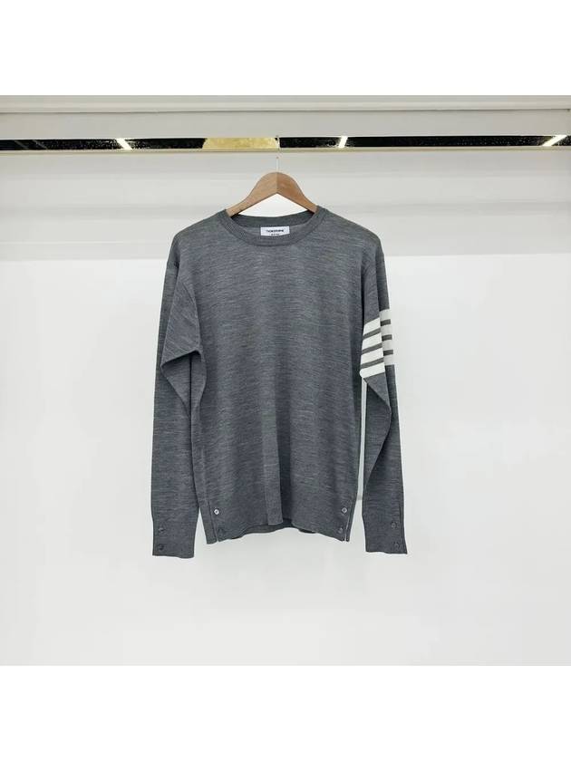 4 Bar Armband Classic Merino Wool Knit Top Light Grey - THOM BROWNE - BALAAN 2