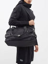 City Adventurer Strap Zipper Pocket Nylon Shoulder Bag Black - LULULEMON - BALAAN 2