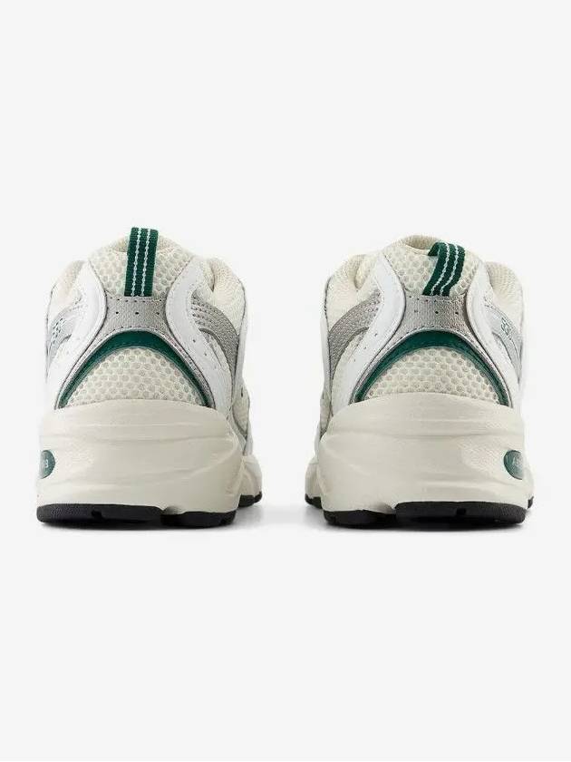 530 Low Top Sneakers Green White - NEW BALANCE - BALAAN 4