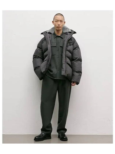 M SHORTER PUFFER COAT CHARCOAL - CLOSED - BALAAN 1