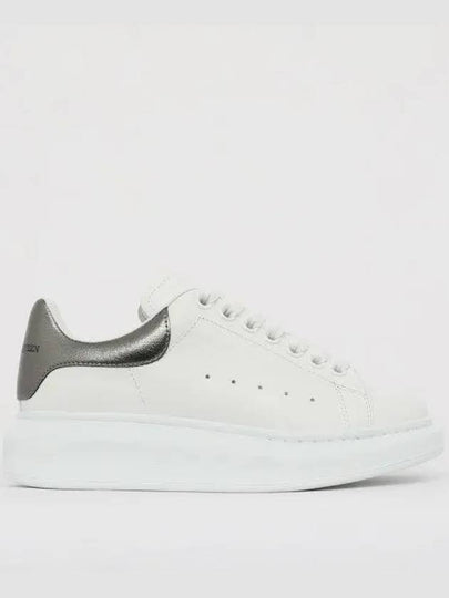 Oversized Low Top Sneakers Black White - ALEXANDER MCQUEEN - BALAAN 2