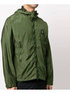 Logo Patch Wappen Nylon Metal Hooded Jacket Khaki - STONE ISLAND - BALAAN 4