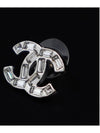 Women s Chanel B23V Silver Unbalanced CC Logo Double Earrings gt Gangbuk used luxury goods - CHANEL - BALAAN 7