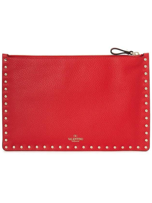Rockstud Pebble Leather Clutch Bag Red - VALENTINO - BALAAN.