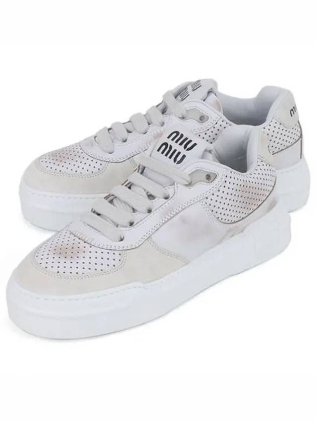 Bleached Leather Suede Low Top Sneakers White - MIU MIU - BALAAN 2