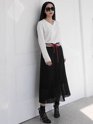 Red String Belted Pleated Long Dress White Black - PRETONE - BALAAN 1