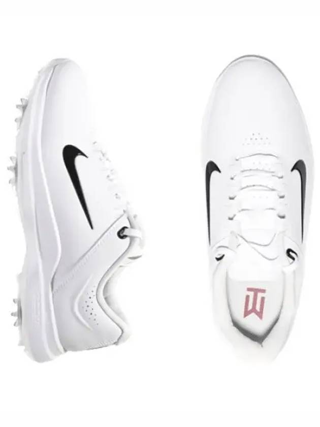 tiger woods - NIKE - BALAAN 1