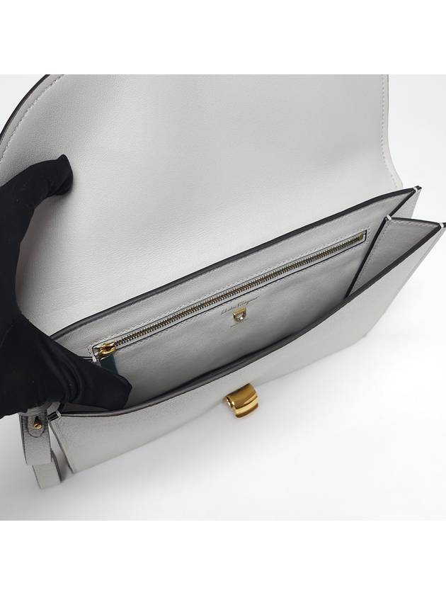 Ferragamo 21 H770 Gancini Margaux Clutch Bag - SALVATORE FERRAGAMO - BALAAN 6