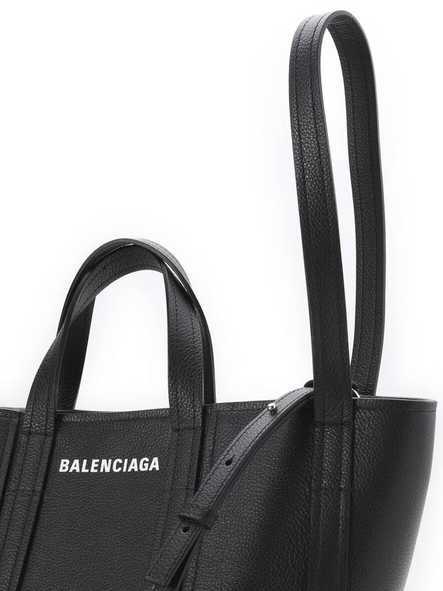 Everyday XS Grained Calfskin Shoulder Tote Bag Black - BALENCIAGA - BALAAN 5