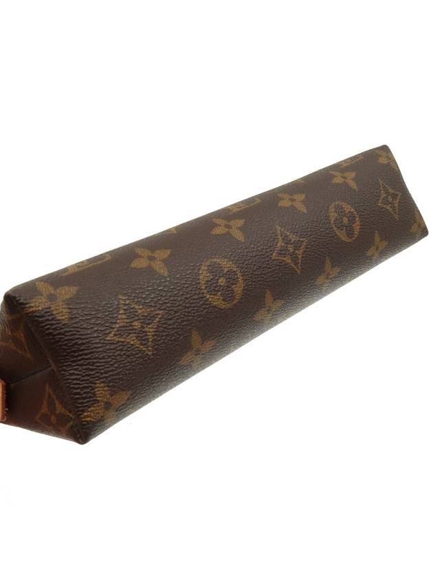 Monogram Canvas Cosmetic MM Pouch - LOUIS VUITTON - BALAAN 5