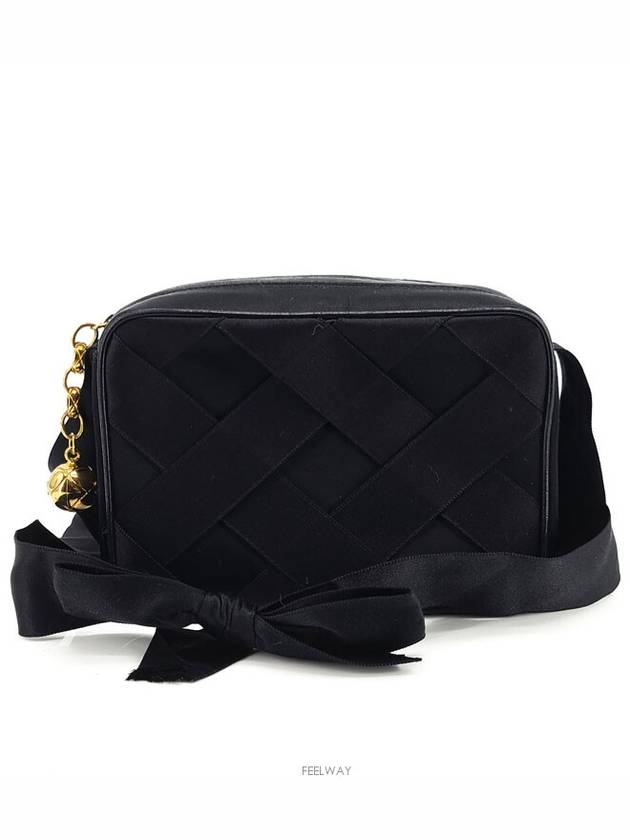 women cross bag - CHANEL - BALAAN 1