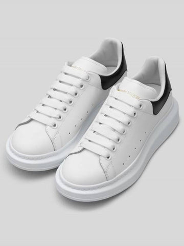 Oversized Sneakers White Black 553680 - ALEXANDER MCQUEEN - BALAAN 1