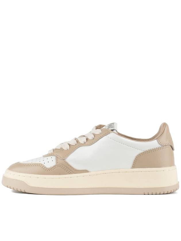 Medalist Bicolor Leather Low Top Sneakers White Beige - AUTRY - BALAAN 3