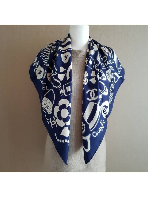 Ballerina Coco Square Scarf Navy - CHANEL - BALAAN 7