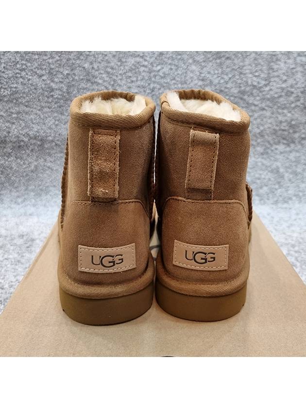 USA USA Classic Mini II Boots Chestnut - UGG - BALAAN 5