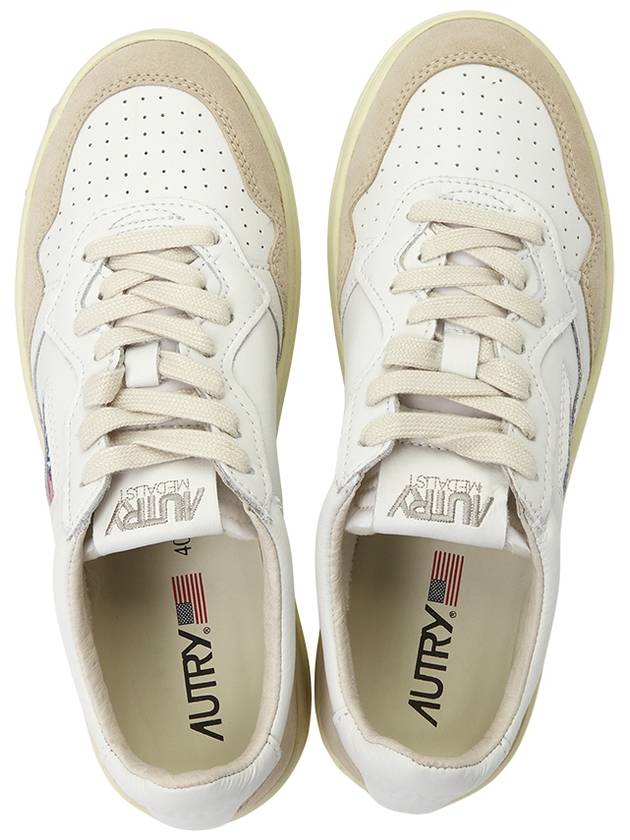 Medalist Suede Low Top Sneakers White - AUTRY - BALAAN 3