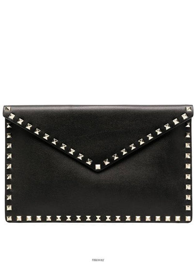 Envelope Rockstud Clutch Bag Black - VALENTINO - BALAAN 2