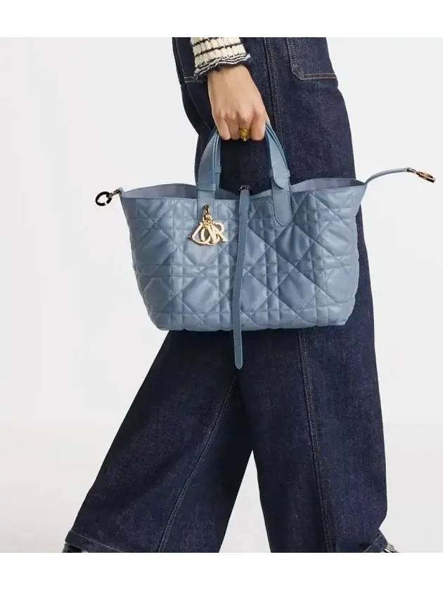 Toujours Macrocannage Calfskin Medium Tote Bag Denim Blue - DIOR - BALAAN 4