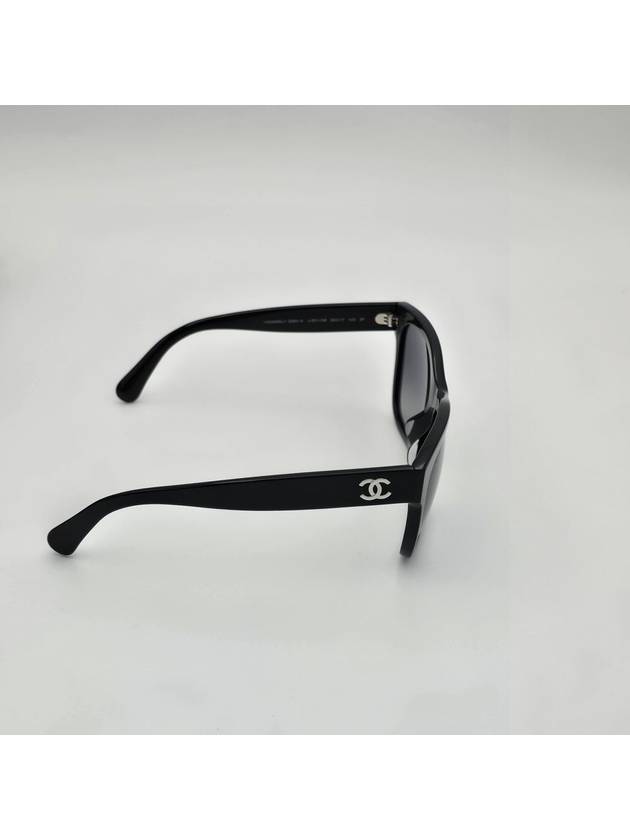 Cat's eye sunglasses classic square UV protection sunglasses black silver A71224 - CHANEL - BALAAN 5