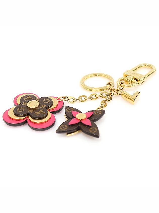 M63084 Monogram Canvas Blooming Flower Bag Charm Key Holder - LOUIS VUITTON - BALAAN 1