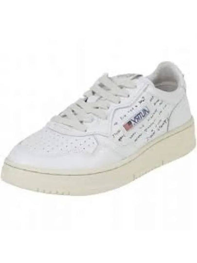 Women's Medalist Wrinkle Low Top Sneakers White - AUTRY - BALAAN 2