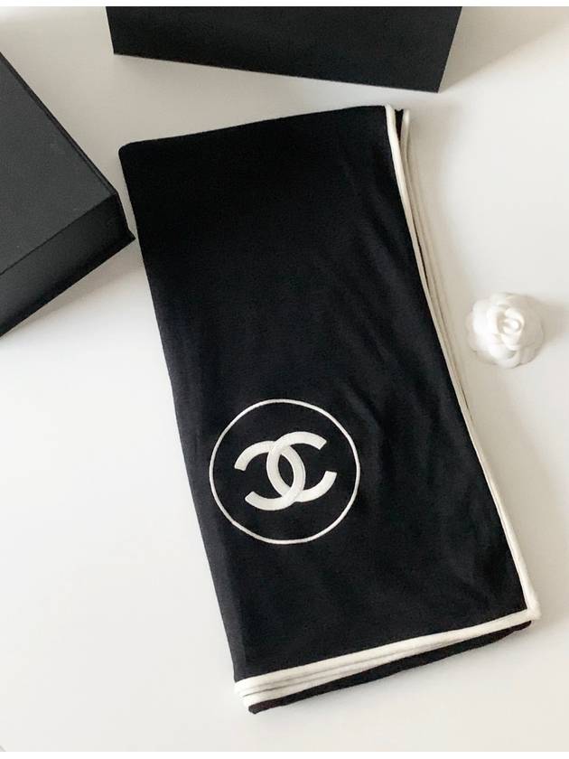 CC Logo Cashmere Silk Scarf Black - CHANEL - BALAAN 2