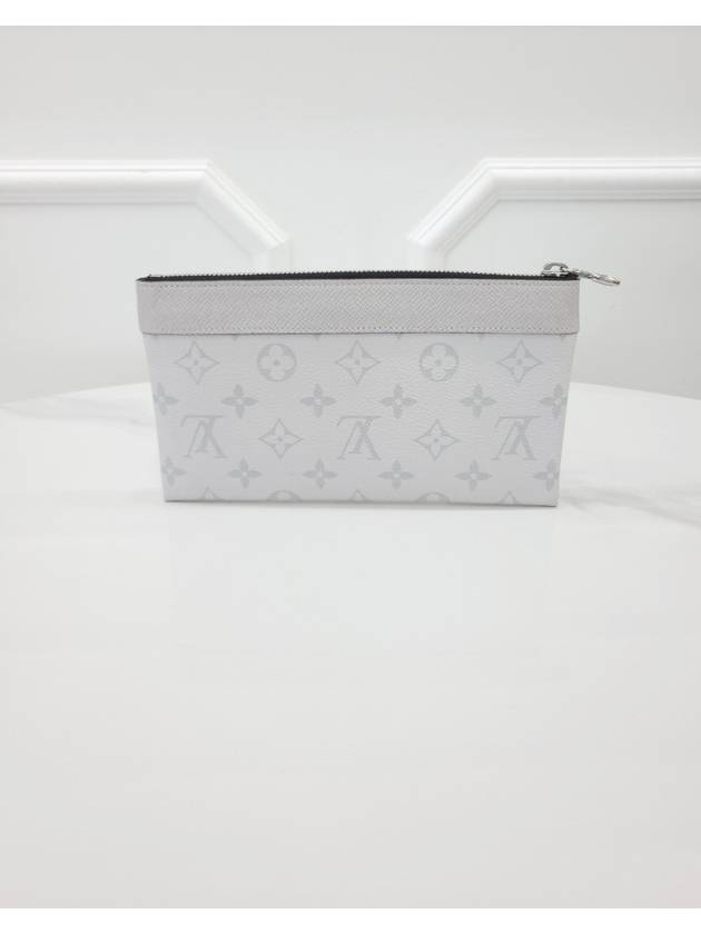 Discovery Pochette PM White Zipper Pouch - LOUIS VUITTON - BALAAN 2