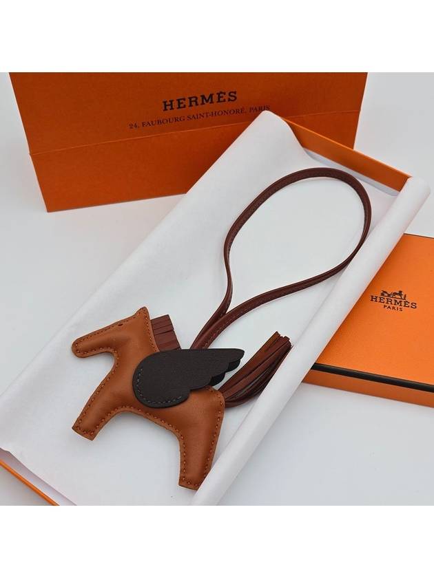 Rodeo Pegase PM Charm Key Holder Gingerbread Sienne Mocha - HERMES - BALAAN 10