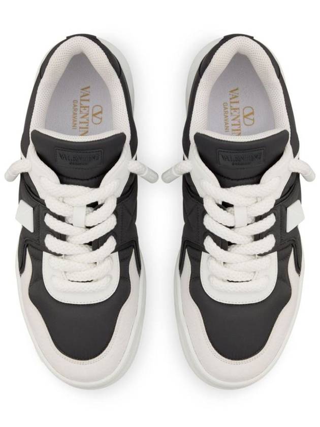 Valentino Garavani Sneakers - VALENTINO - BALAAN 2