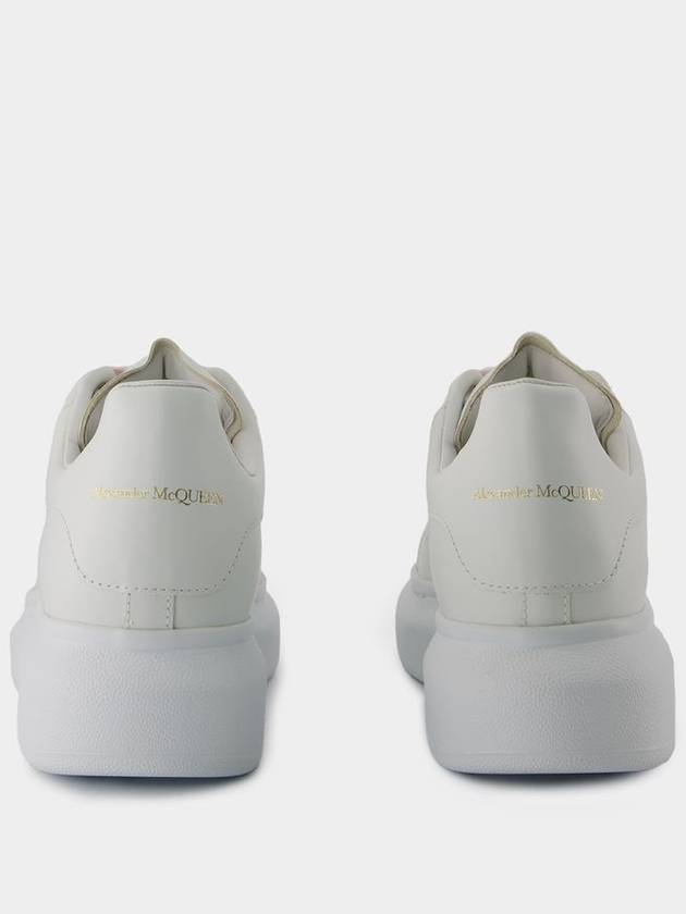 Oversize Sneakers - Alexander McQueen - Leather - White - ALEXANDER MCQUEEN - BALAAN 3