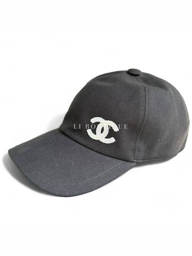 24 CC Logo Hat Ball Cap Black Unisex AA9865 - CHANEL - BALAAN 4