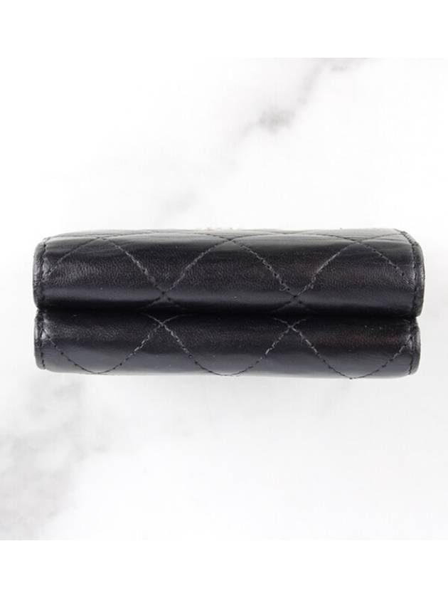 CC logo lambskin bifold wallet black - CHANEL - BALAAN 5