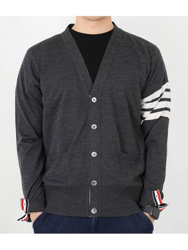 Men's Sustainable Classic Diagonal Wool Cardigan Dark Grey - THOM BROWNE - BALAAN 2