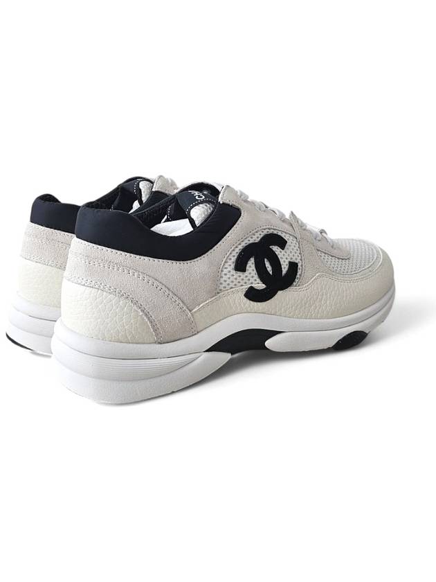 CC Logo Leather Low Top Sneakers White - CHANEL - BALAAN 3