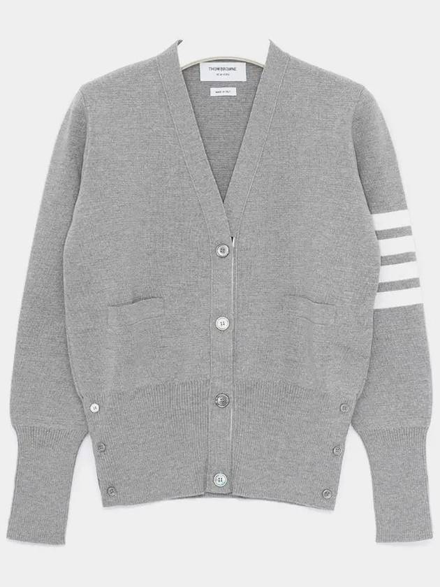 Milano Stitch 4 Bar Classic V Neck Fine Merino Wool Cardigan Grey - THOM BROWNE - BALAAN 3