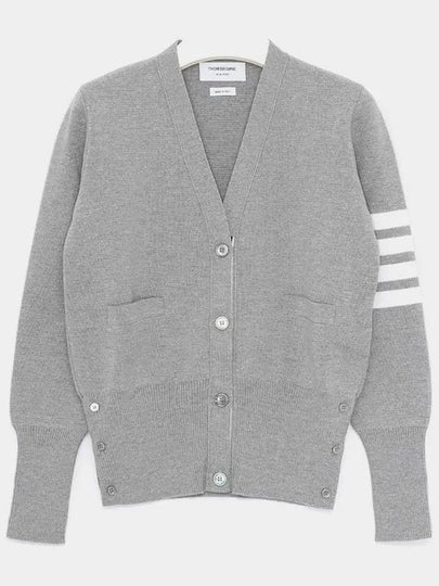 Milano Stitch 4 Bar Classic V Neck Fine Merino Wool Cardigan Grey - THOM BROWNE - BALAAN 2