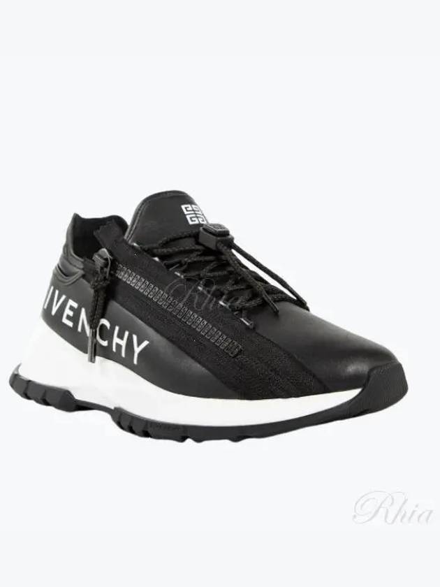 Specter Runner Low Top Sneakers Black - GIVENCHY - BALAAN 2